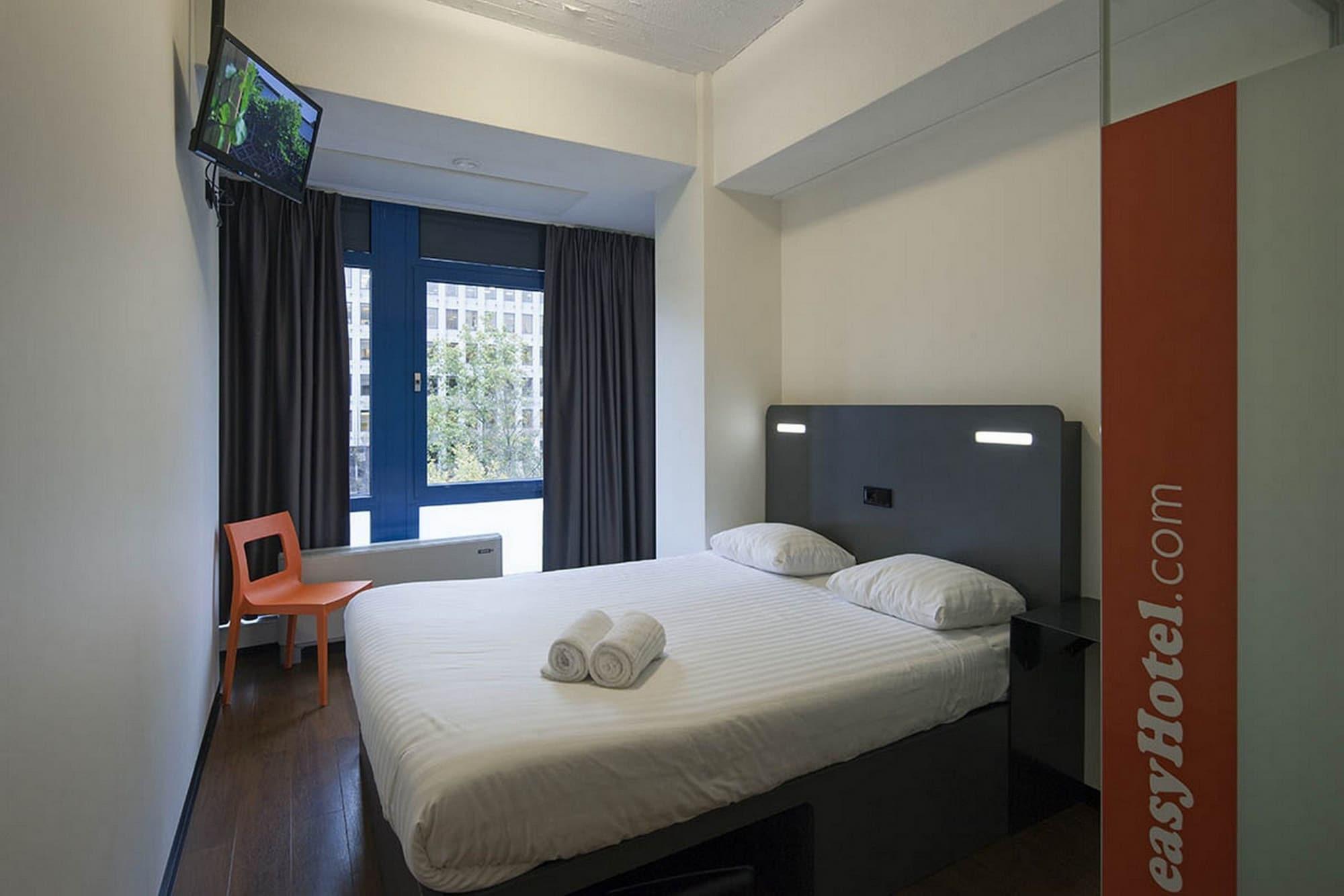 Easyhotel Rotterdam City Centre Exterior photo