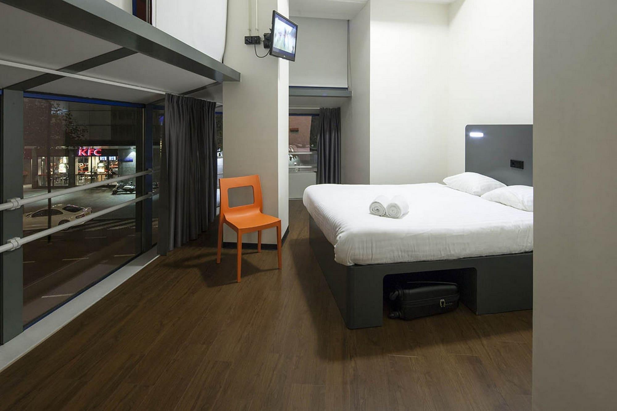 Easyhotel Rotterdam City Centre Exterior photo